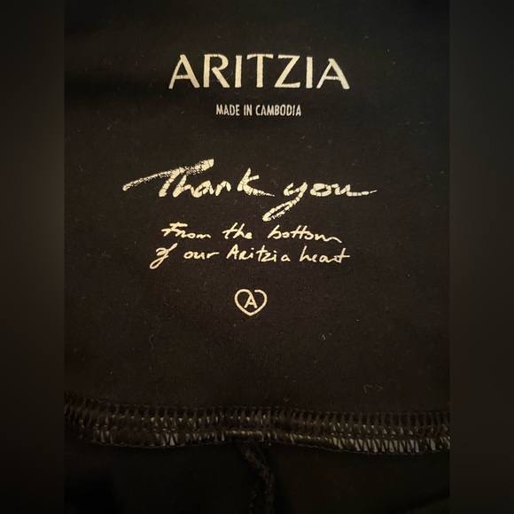 Aritzia Black Leggings - Picture 3 of 5